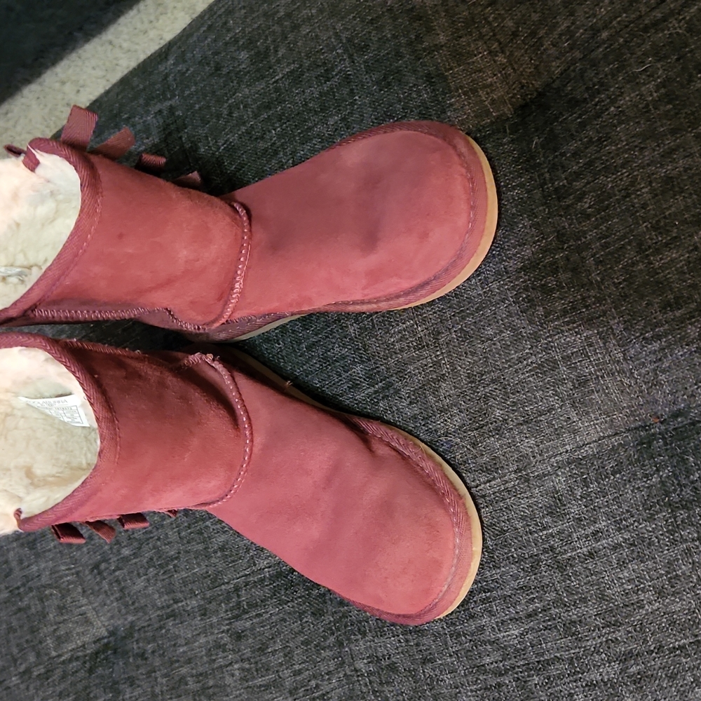 Girls ugg boots